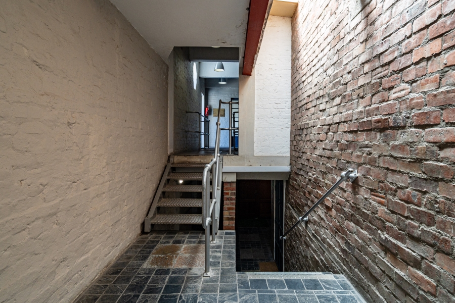 2 Bedroom Property for Sale in Gardens Western Cape